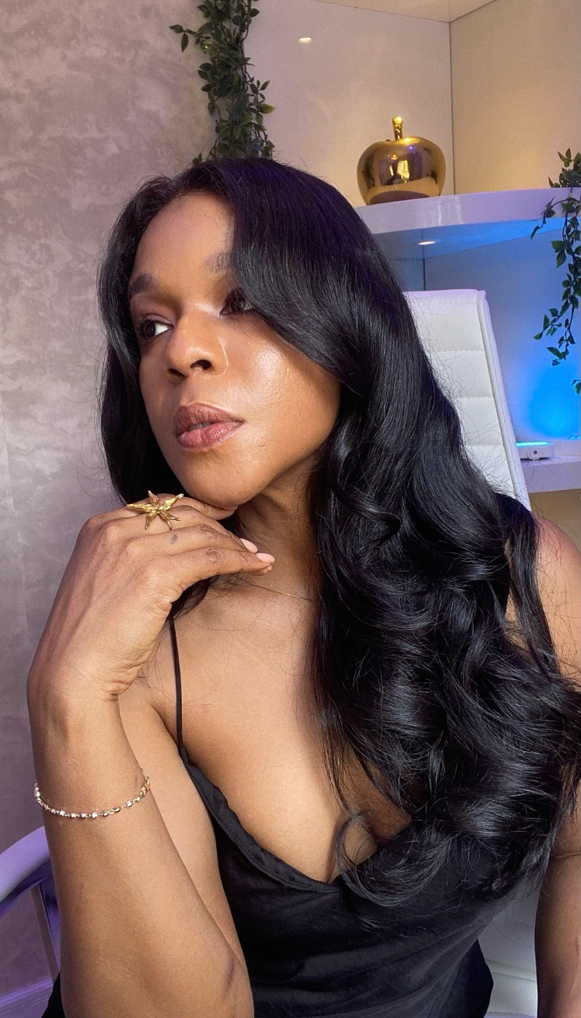 Nicole Wavy